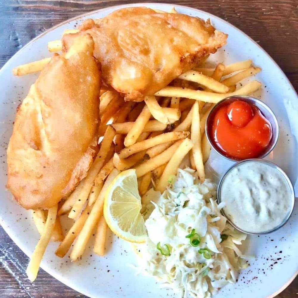 Фото Microtel Inn & Suites by Wyndham Fort St John