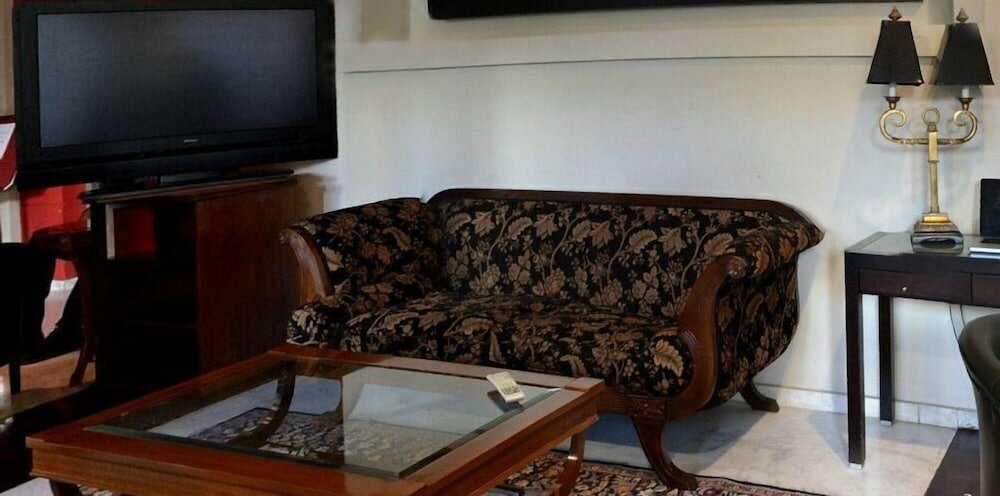 Фото Galaxy Hotel