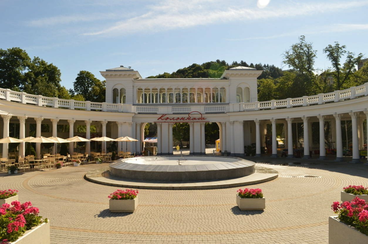 Фото отеля 2