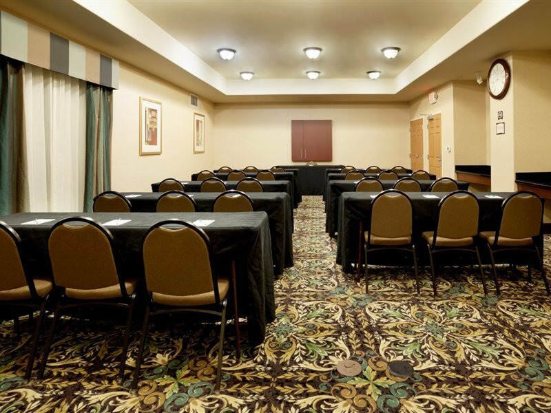 Фото Staybridge Suites Austin Nw, an Ihg Hotel