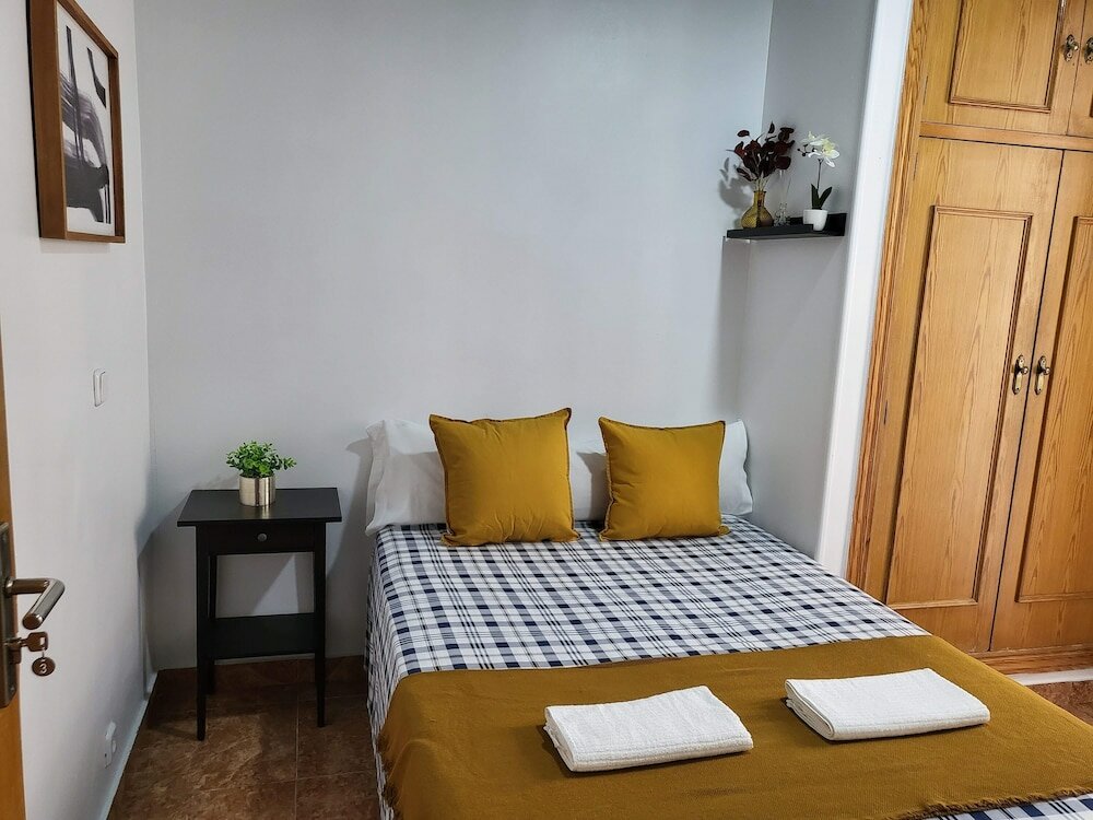 Фото M-a Catrachos Rooms