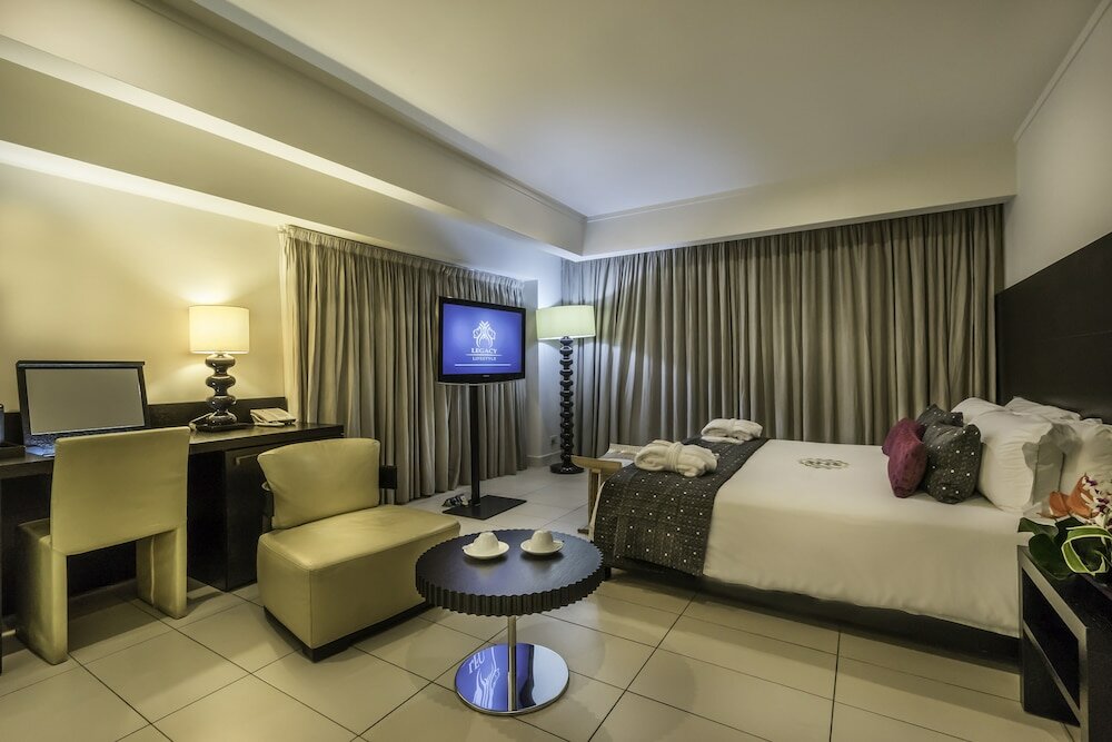 Фото Labadi Beach Hotel