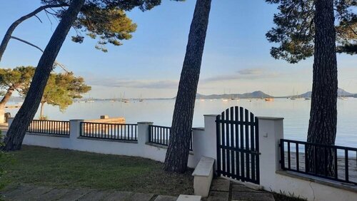 Внешний вид отеля Hotel Sis Pins в Пойенсе, фото 2