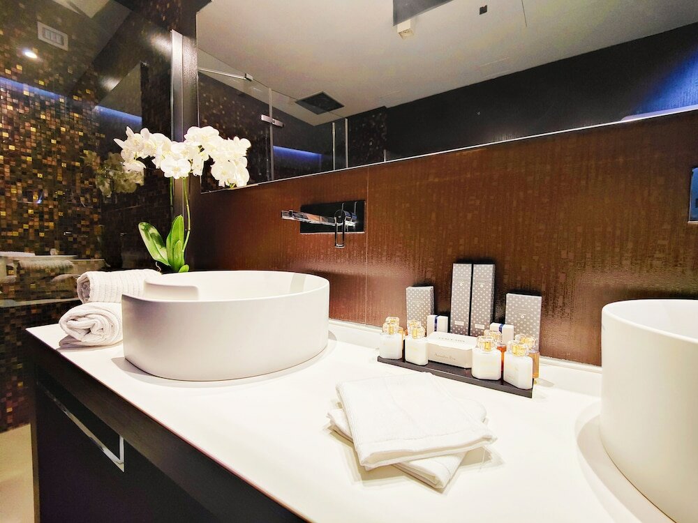 Фото Отель Divina Luxury