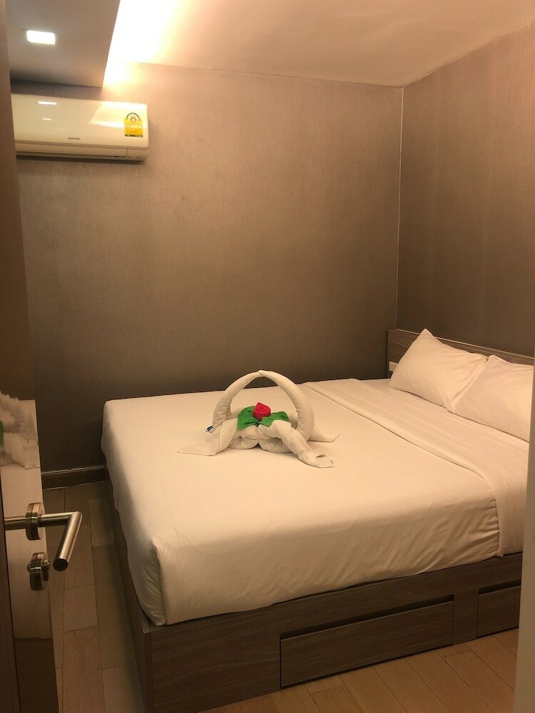 Фото Dazzle Residence