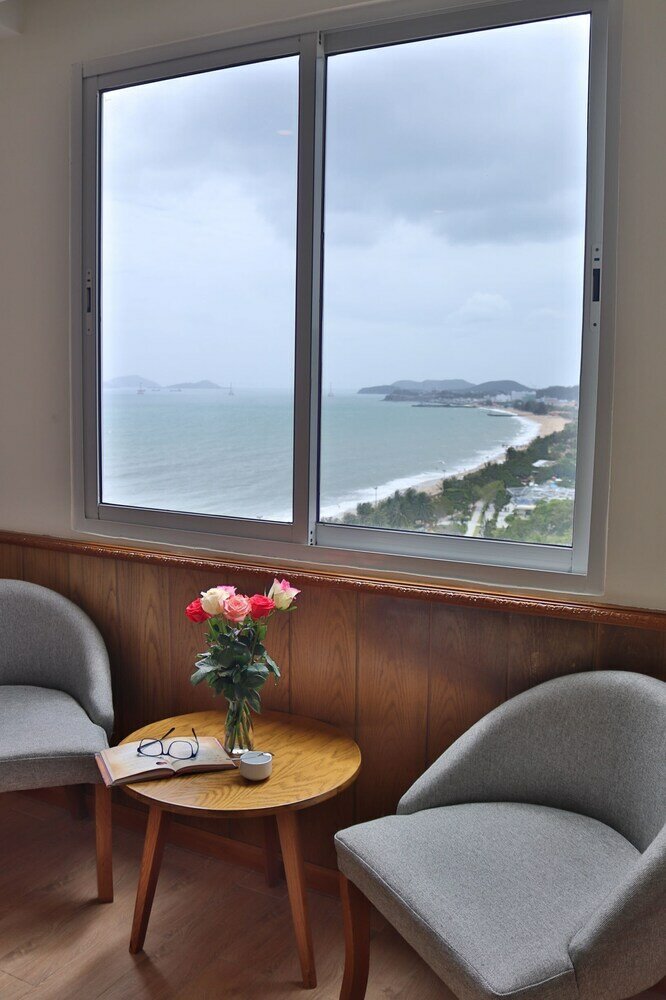 Фото Quang Vinh Hotel