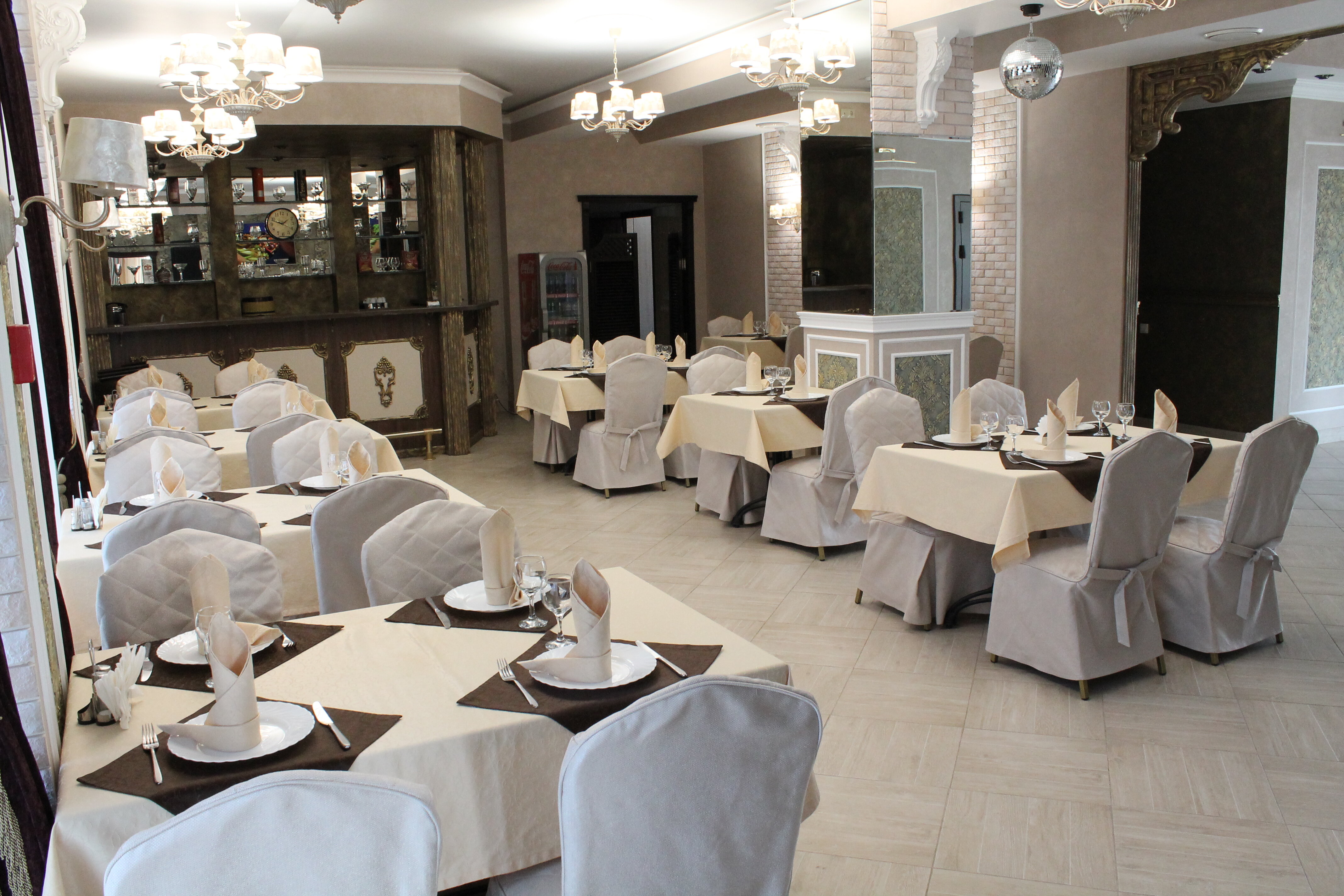 Фото Вектор В