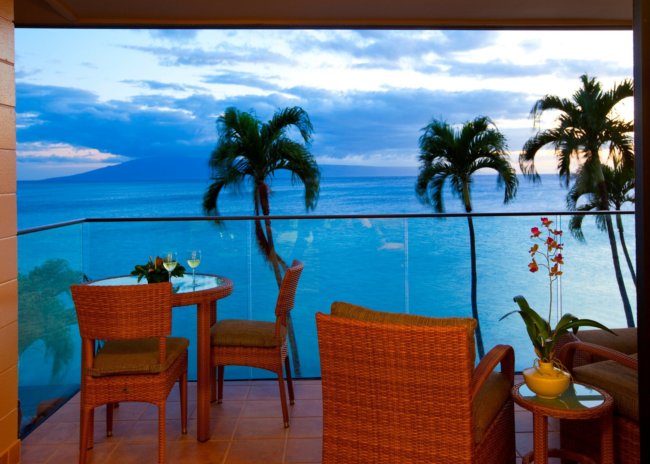 Фото Napili Kai Beach Resort