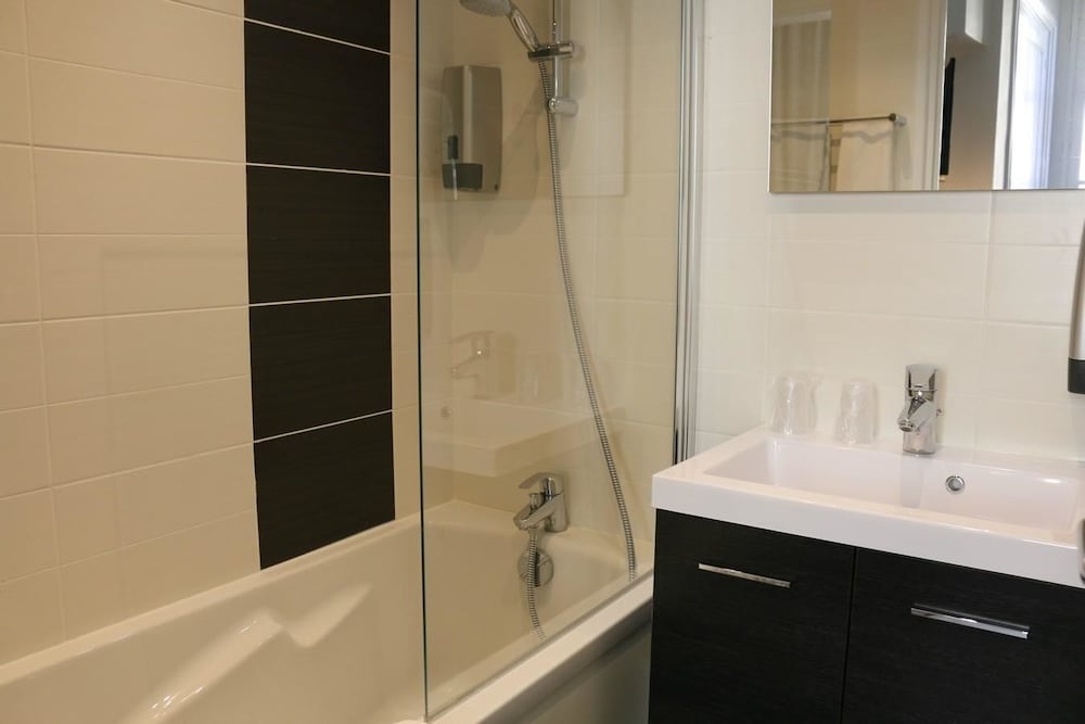 Фото Hotel du Theatre