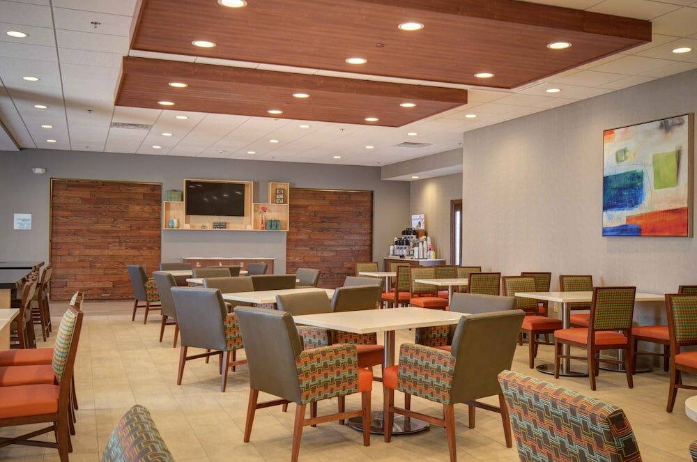 Фото Holiday Inn Express & Suites - North Platte, an Ihg Hotel
