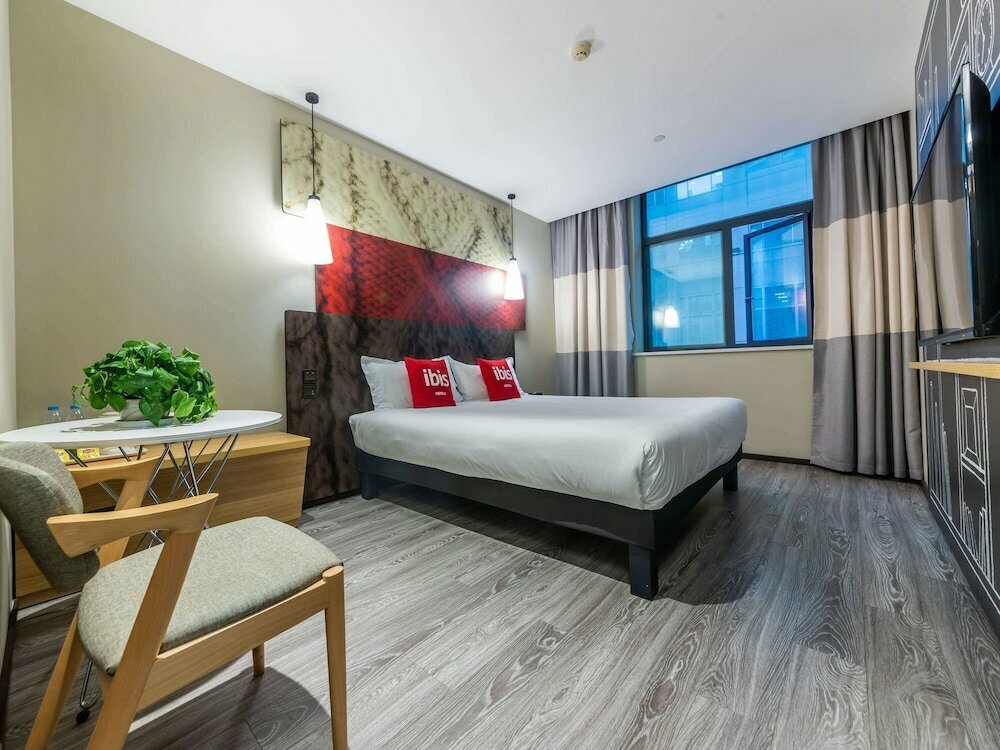 Hotel Vienna Hotel Chongqing Jiefangbei Pedestrian Street, Chongqing, photo