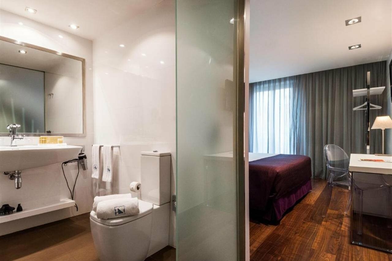 Фото Ikonik Ramblas