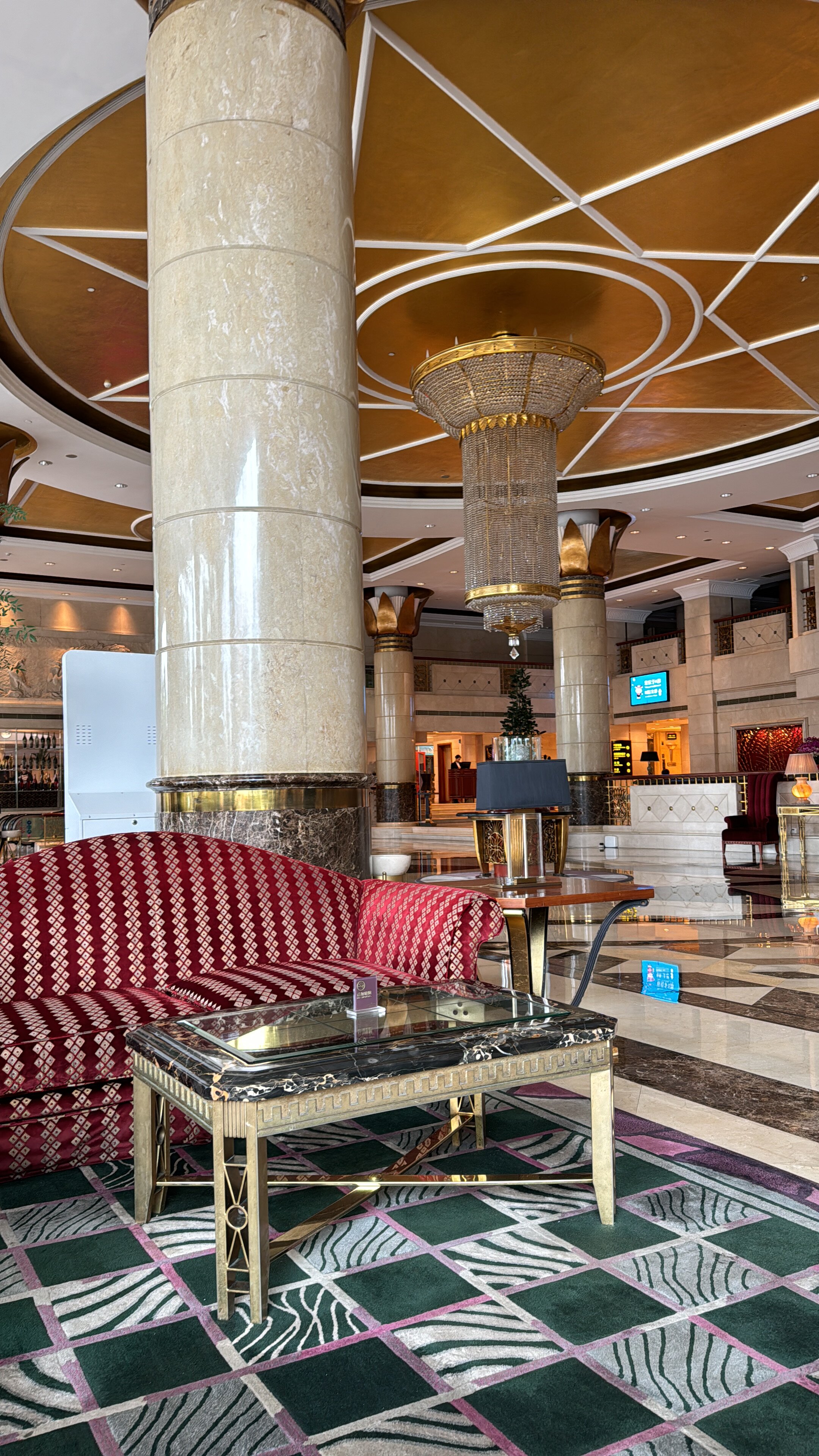 Фото Regal Palace Hotel