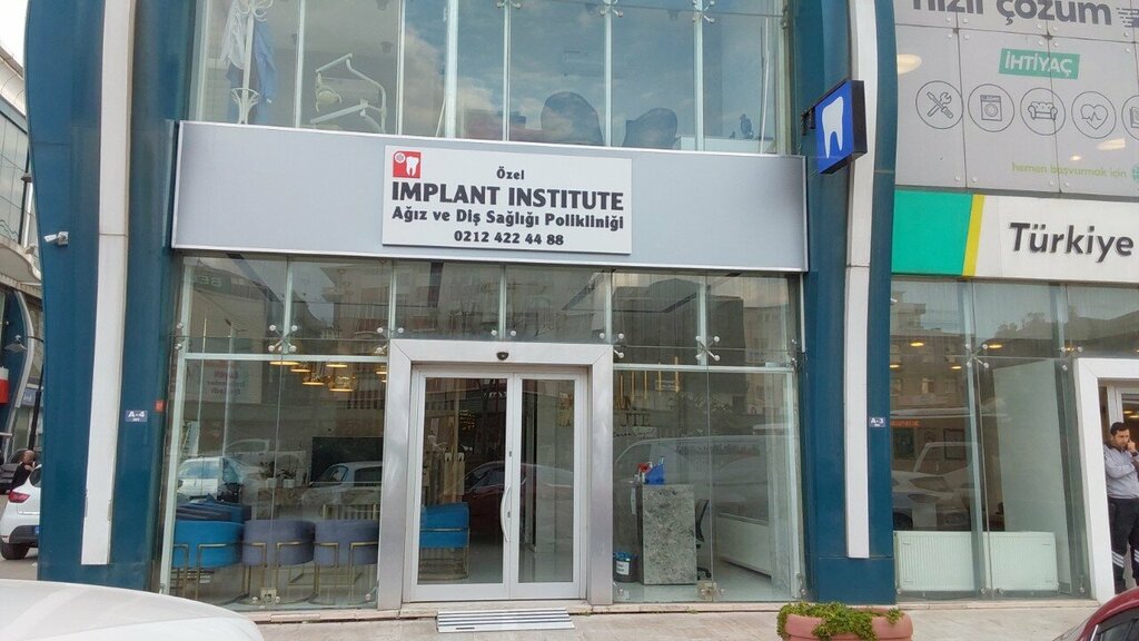 عيادة خارجية لطب الأسنان Implant Institute ، اسطنبول، صورة