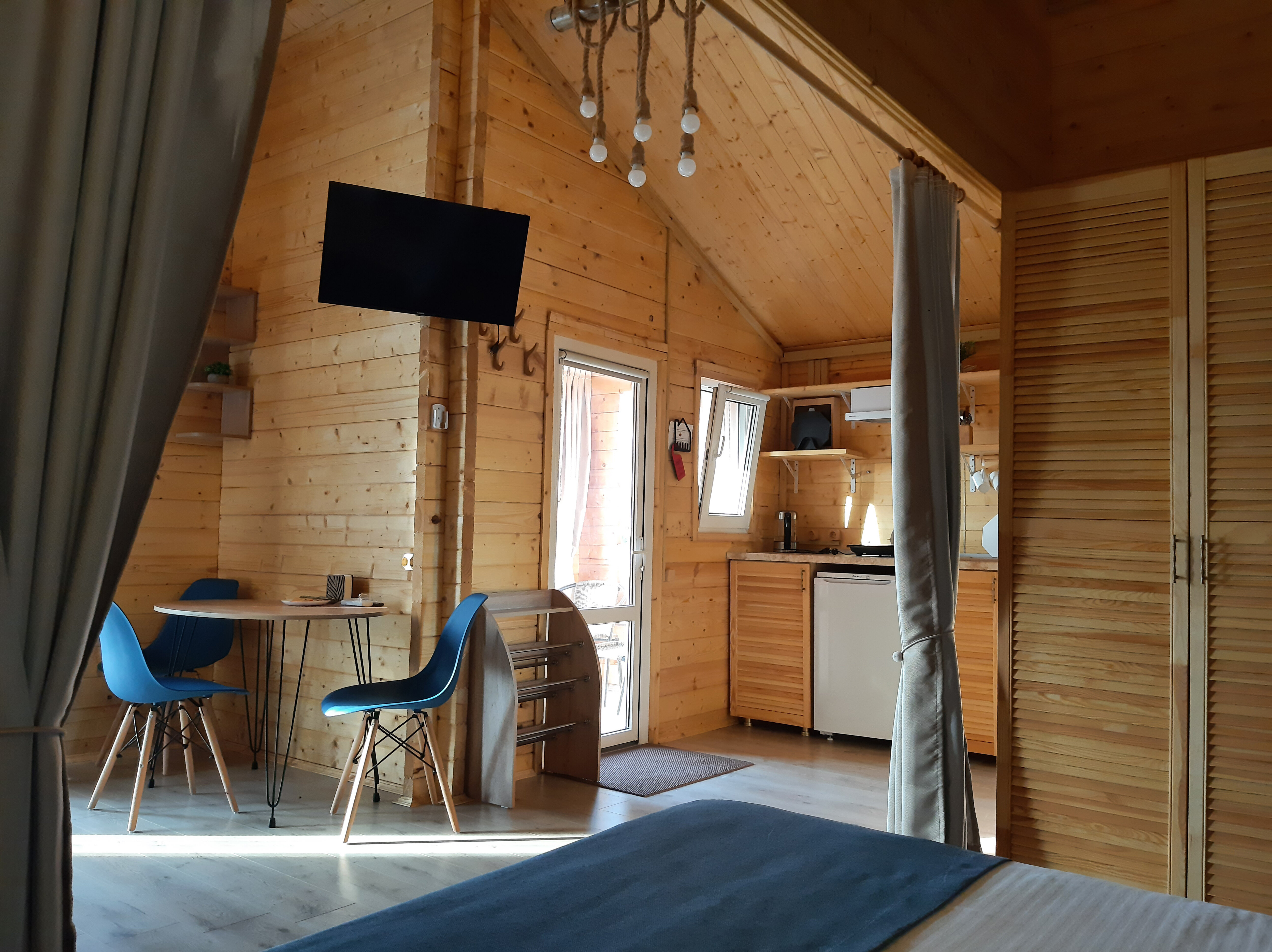 Фото Атмосфера