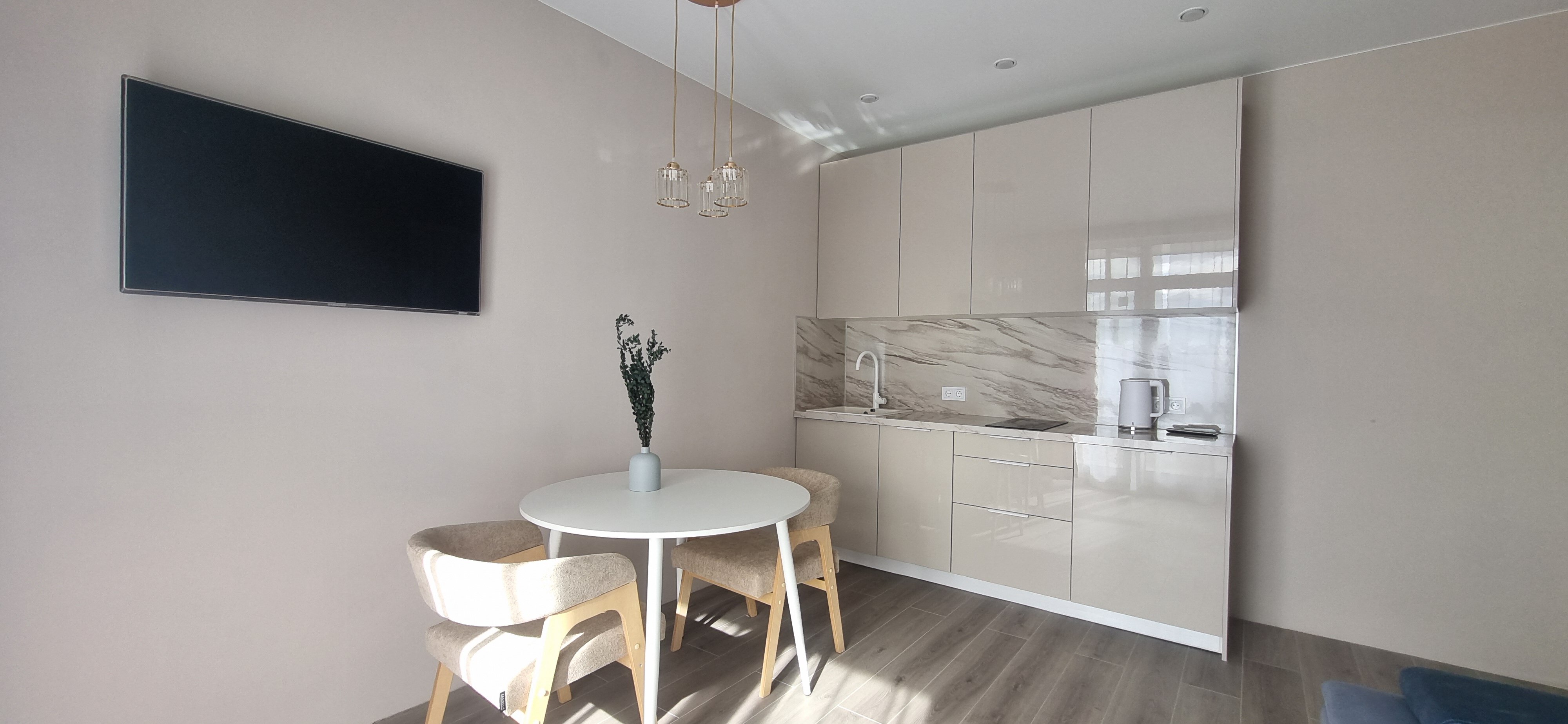 Фото Smart Bay Lights