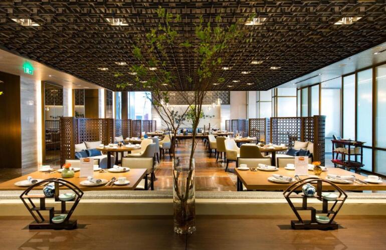 Фото Renaissance Beijing Capital Hotel