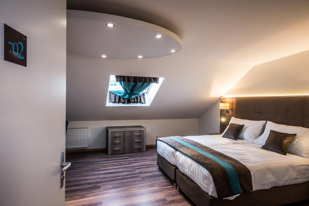 Фото Hotel Rousseau