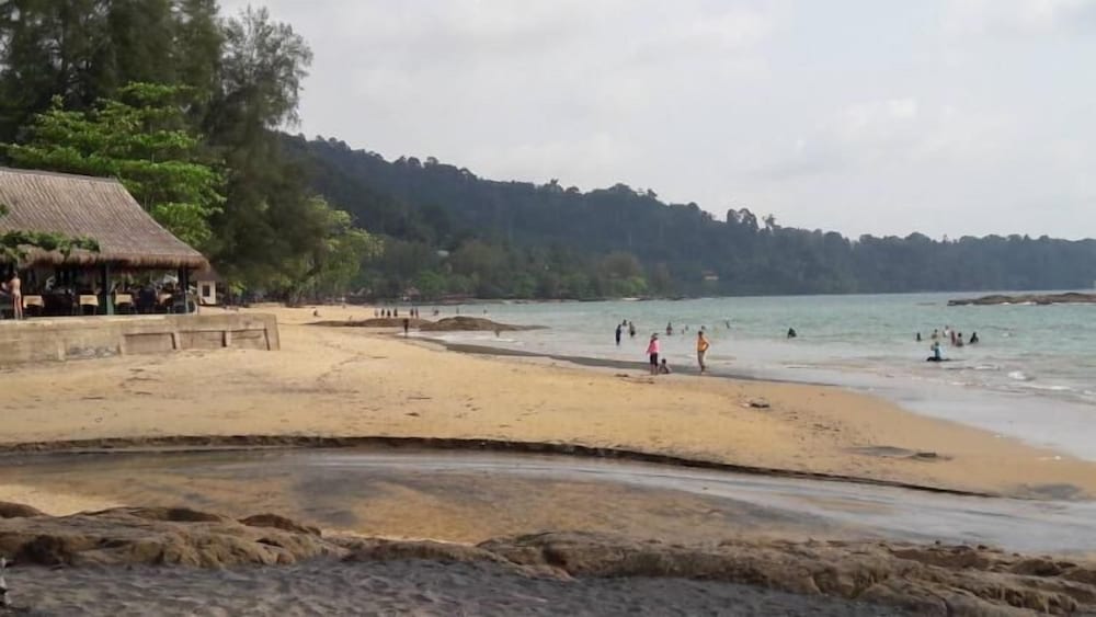 Фото Seabox Khaolak Hostel