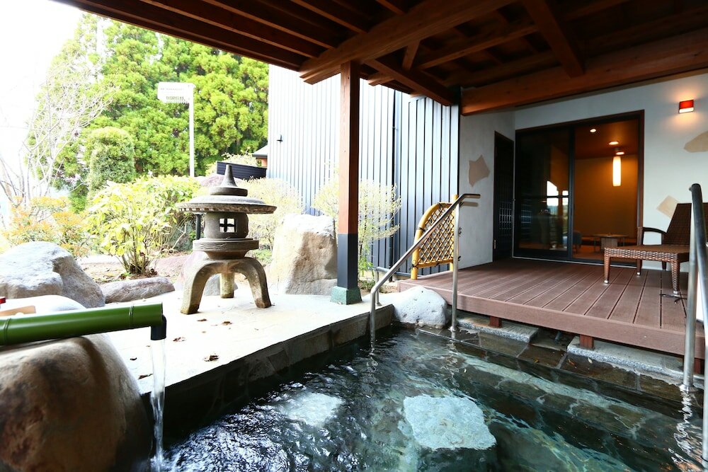 Фото Hirayamaonsen Uedaya