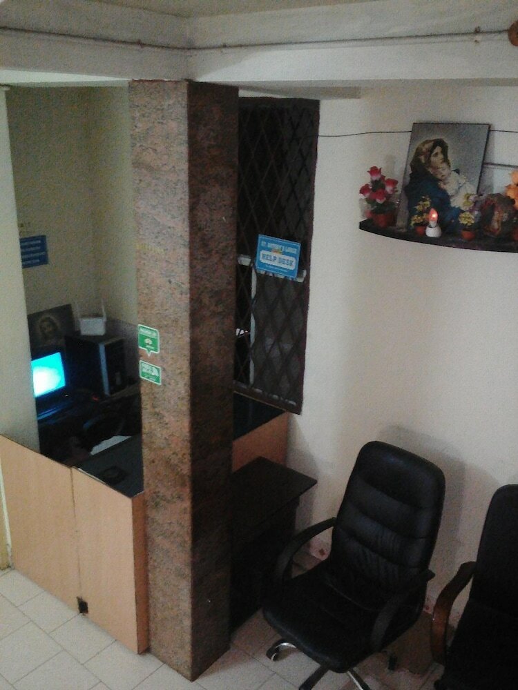 Фото St. Antonys Lodge Ernakulam Market