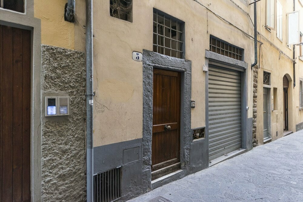 Short-term housing rental Pitti Studio, Florence, photo