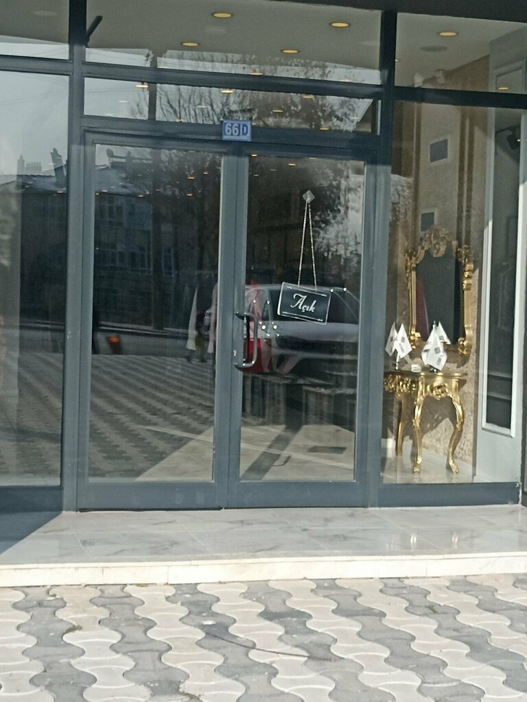 Clothing store Esra Semiz, Konya, photo