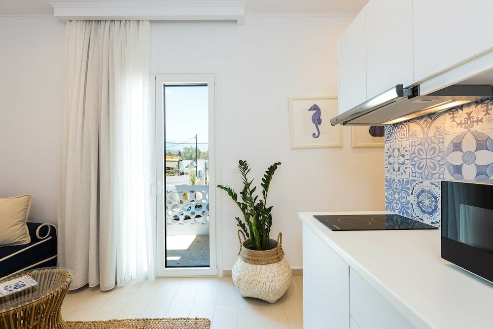 Фото Georgioupolis Plaza Suites