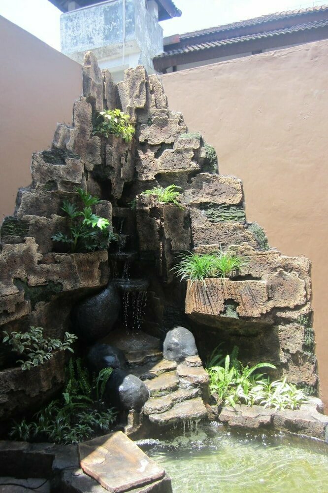 Hotel Larasati Guest House, Earth, photo