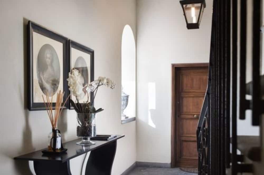 Фото Tornabuoni Suites Collection Residenza D'Epoca