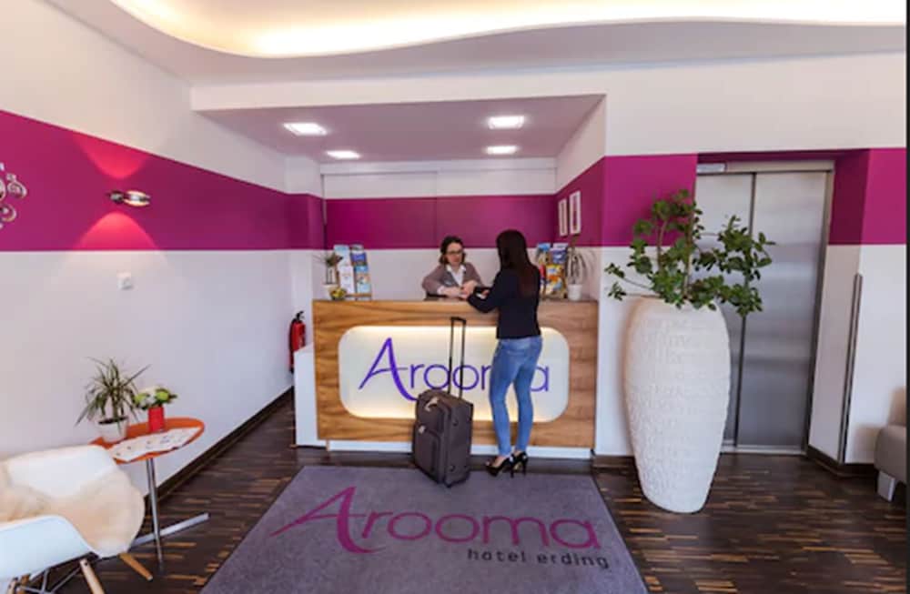 Фото Hotel Arooma