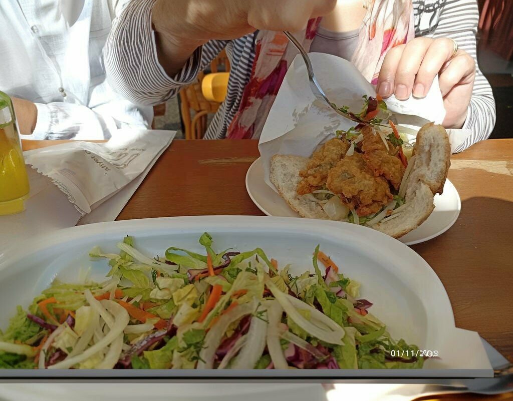 Restaurant Foca Fish Sandwich Square Foca, Foca, photo