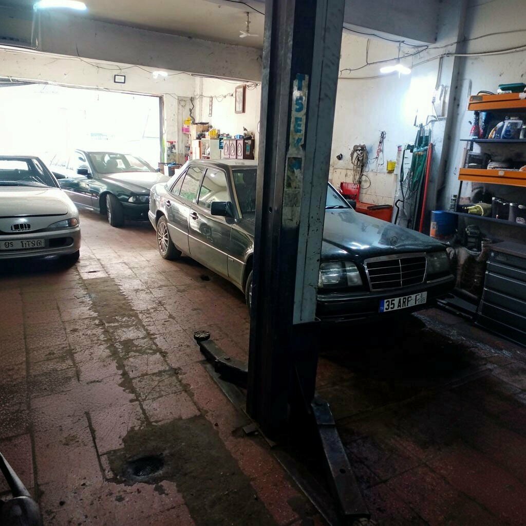 Auto parts and auto goods store Tarsas Auto Scrap, Izmir, photo
