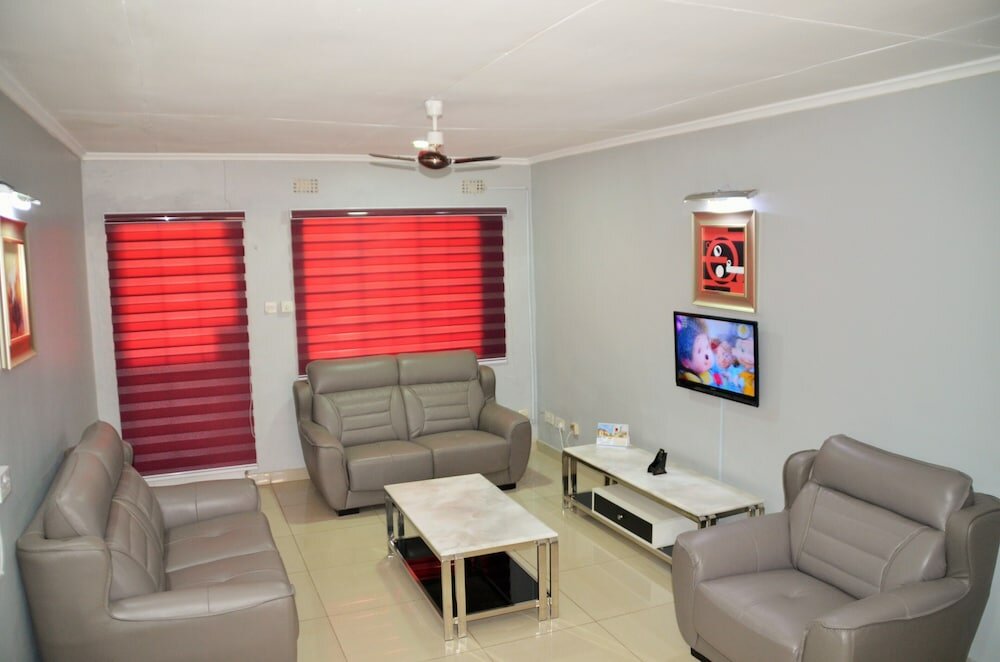 Фото Riverside Hotel and Conference Centre