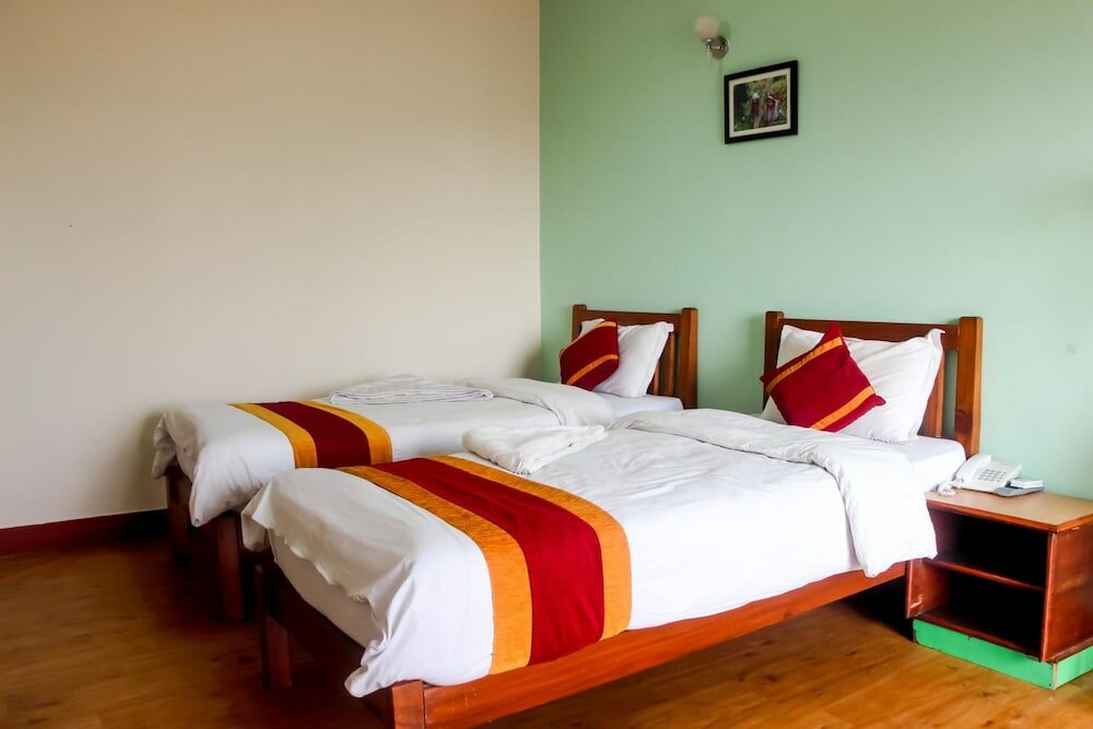 Фото Hotel Hikers Haven