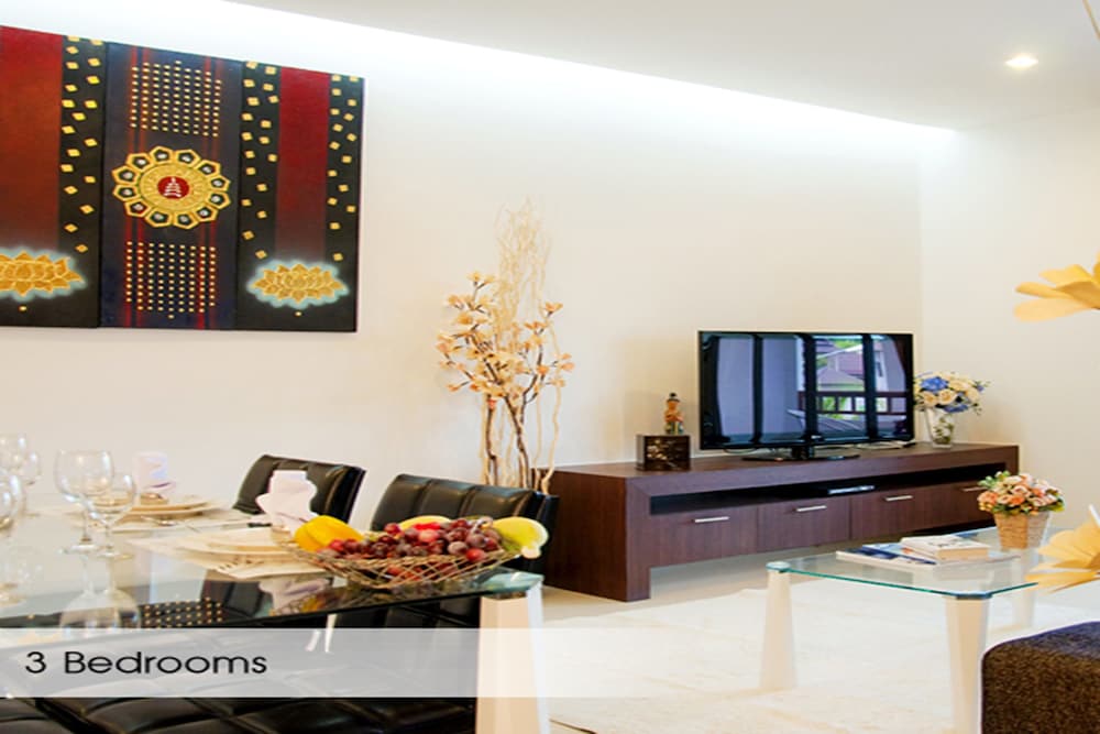 Фото Rawai Grand House