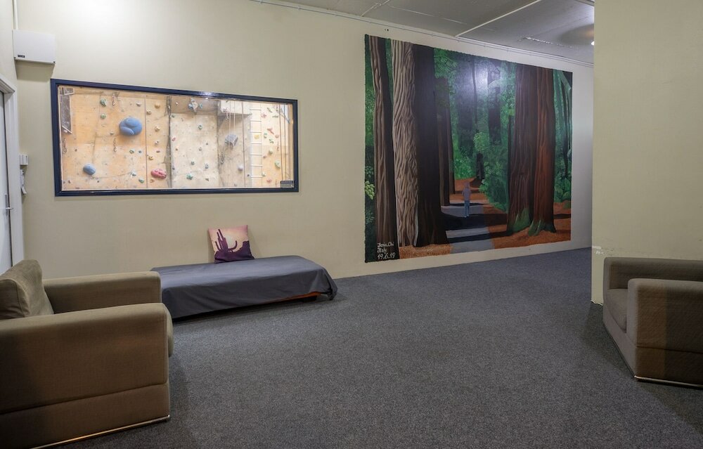 Фото Rock Solid Backpackers 