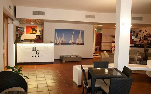Гостиница Hotel Garibaldi в Ла-Маддалене