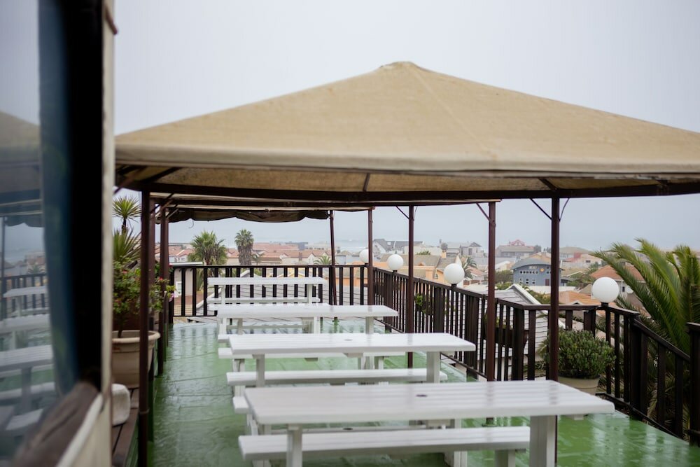 Фото Footprints Self-Catering & B&b