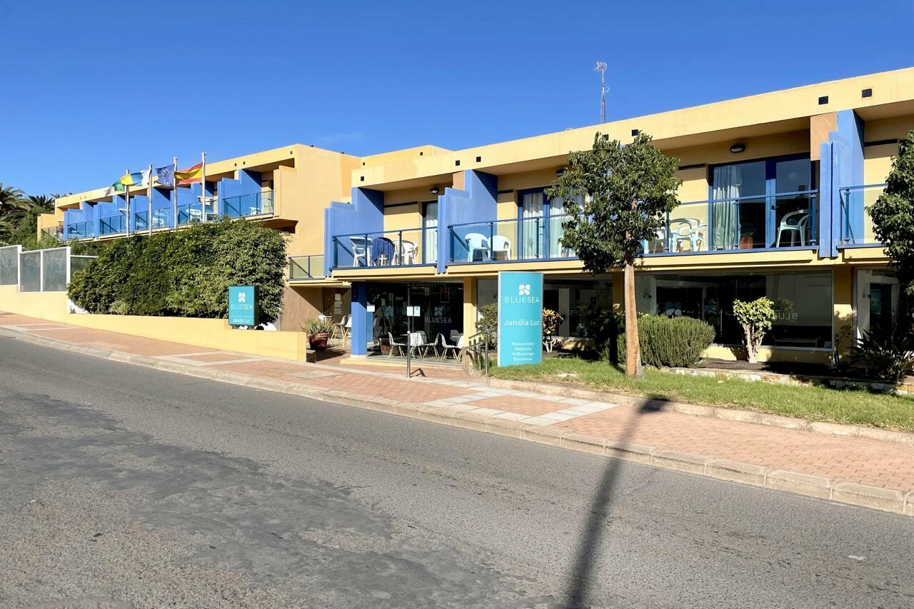 Фото отеля 3