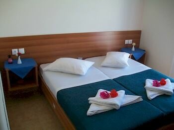 Фото A1 Princess Sissy Ios Hotel & Hostel