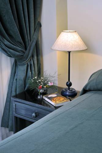 Фото Mayla Apartments