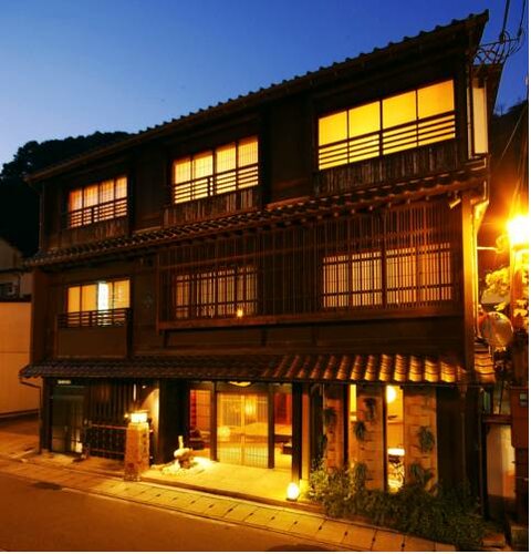 Гостиница Tajimaya в Префектуре Хего