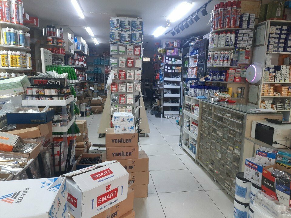 Hardware store Gozde Ticaret, Istanbul, photo