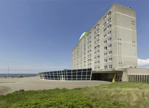 Гостиница Beach Hotel Zandvoort by Center Parcs в Зандворте