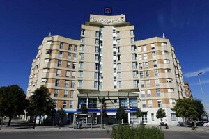 Гостиница Travelodge Madrid Coslada Aeropuerto в Торрехоне де Ардосе