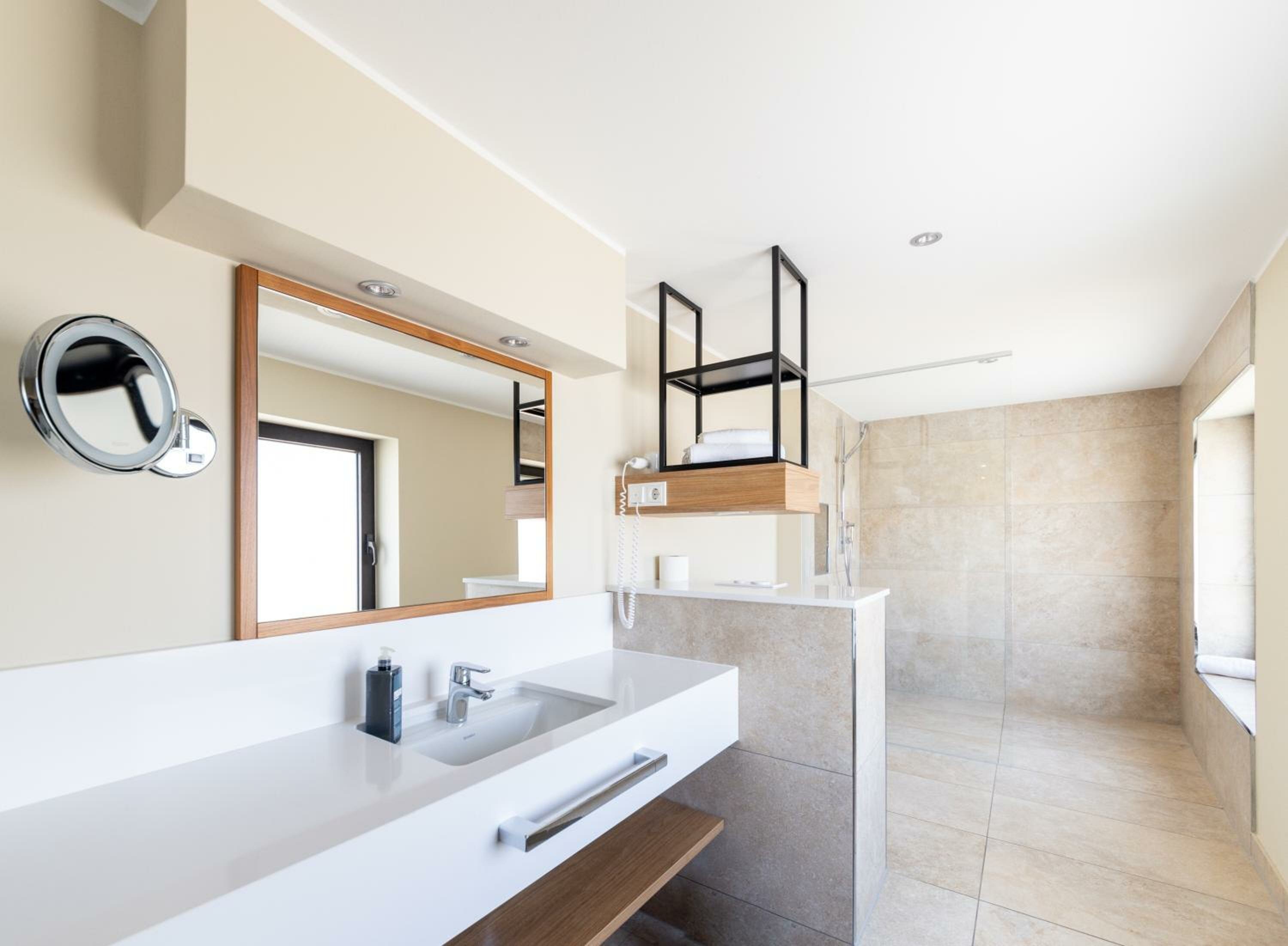 Фото 110200641883