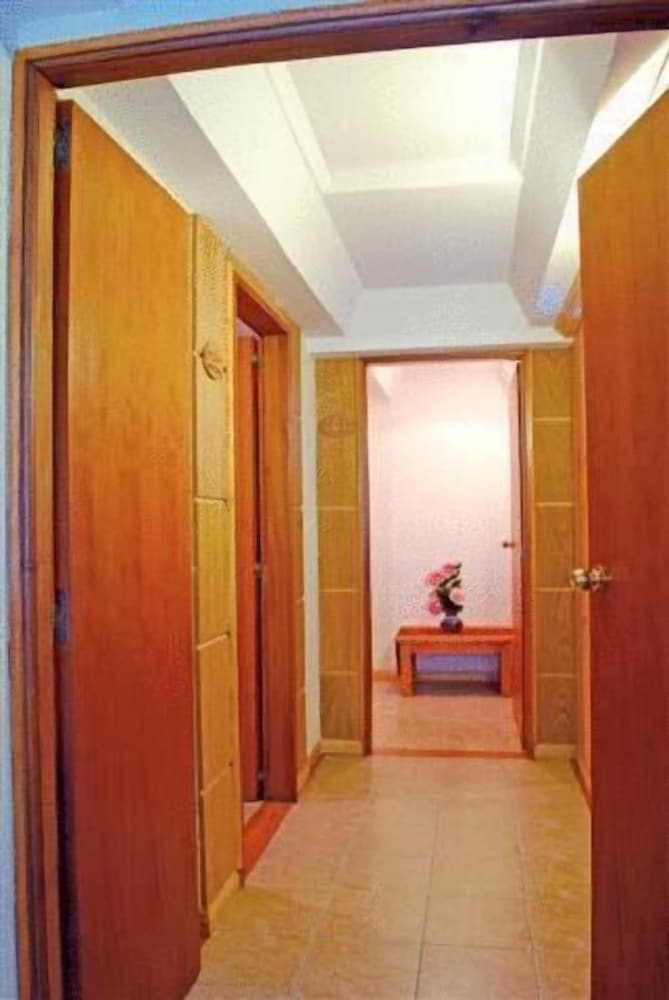 Фото Ruca Cheli Village Ski Hotel