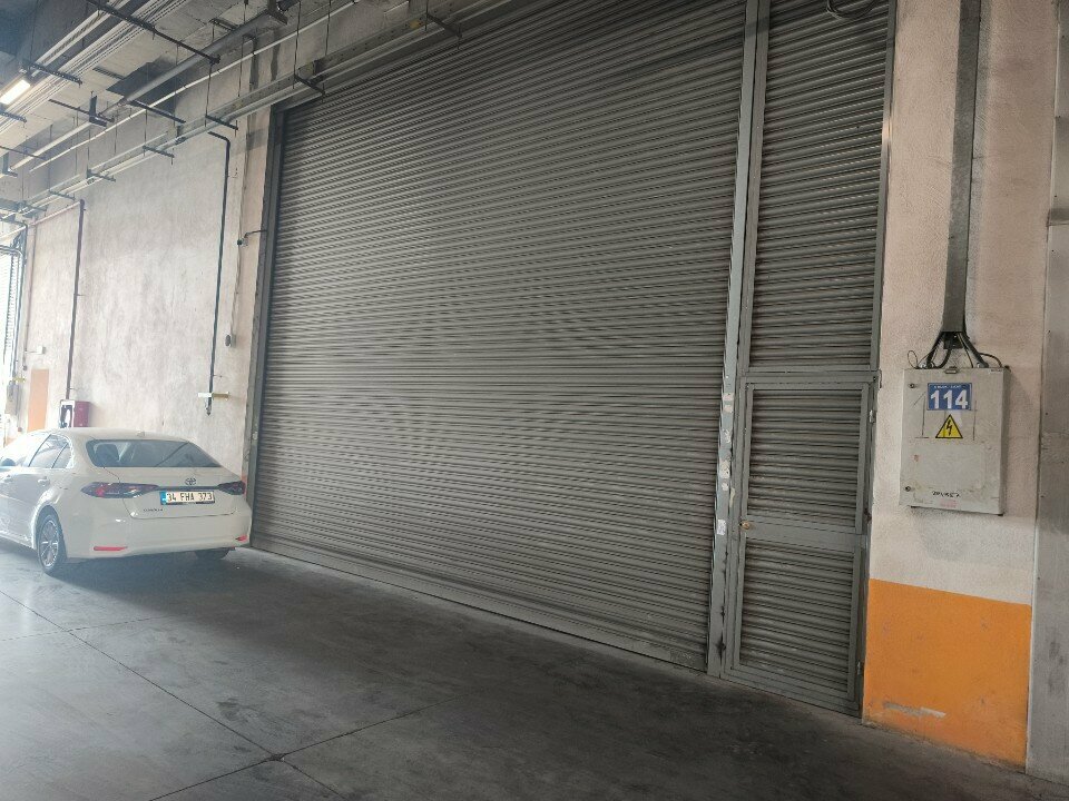 Metalware Perpa Machine Workshop, Istanbul, photo