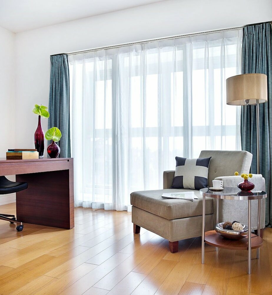 Фото Tyms Residence